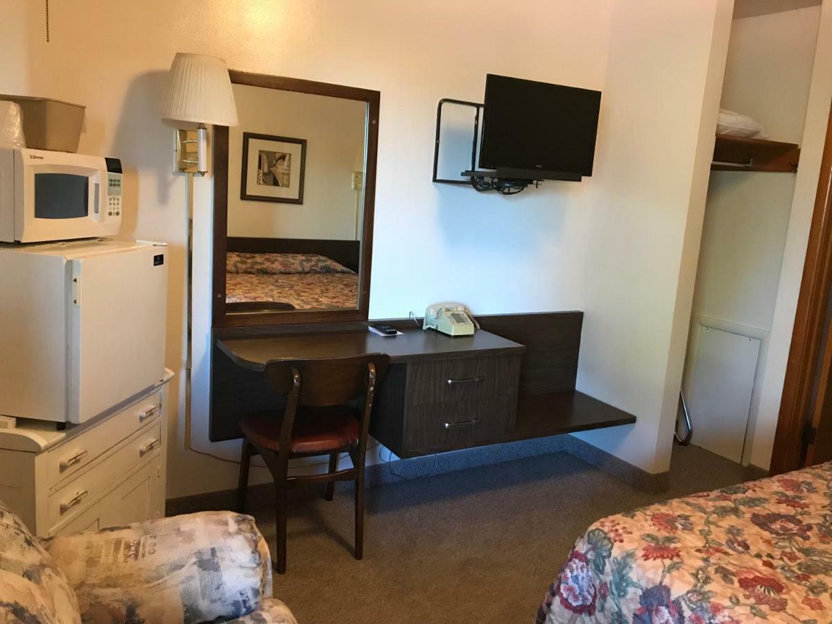 Motel Grand Chadron Buitenkant foto